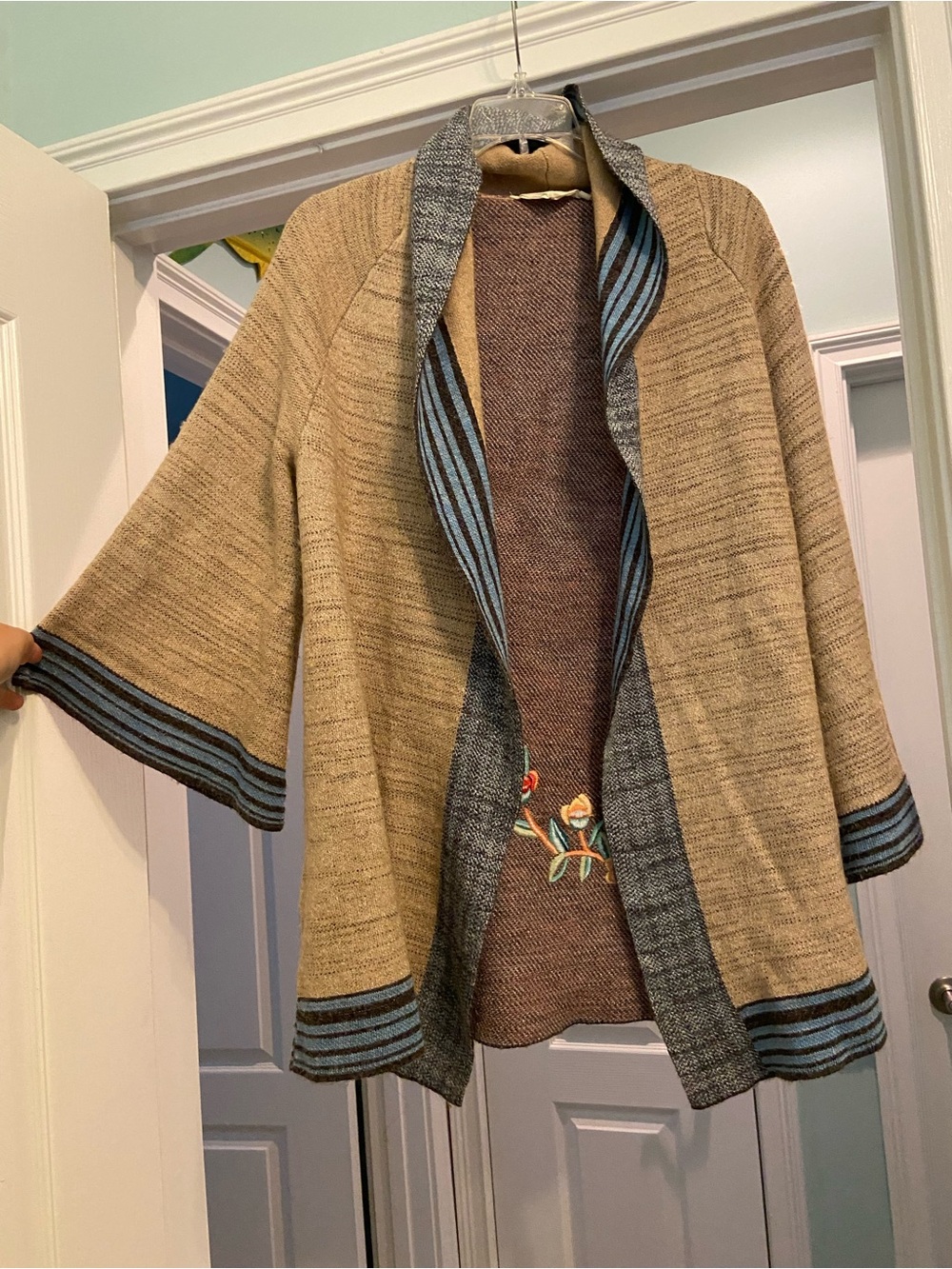 Anthropologie Beige Embroidered Crane Open-Front Wool Blend Sweater Cardigan - Picture 3 of 14